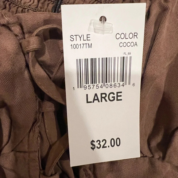 🧡 5 for $25 sale 🧡 LOVE TREE Top 🤩👚 - Picture 2 of 3